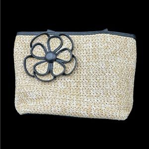 Bueno women’s handbag 👜 in good condition.